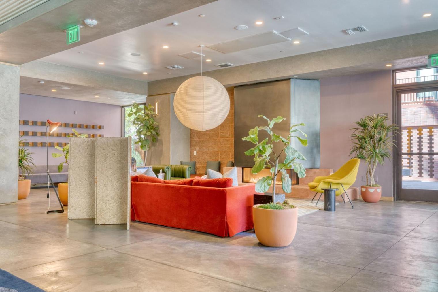 Hollywood W Pool Concierge Nr Shops Lax-1088 *